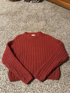 Universal Thread Rust Ribbed Crewneck Sweater